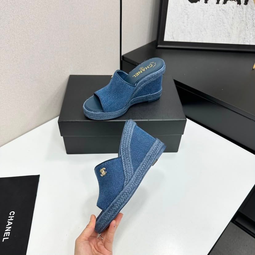 Chanel Denim Wedge Slingback Sandals Blue Denim G39832 view 11