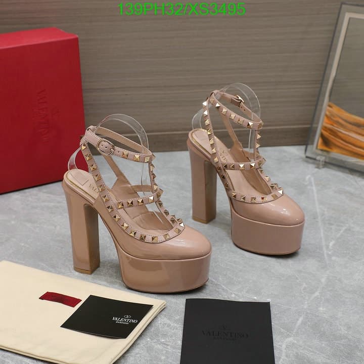 Valentino Rockstud Platform Pump In Patent Leather Beige view 3