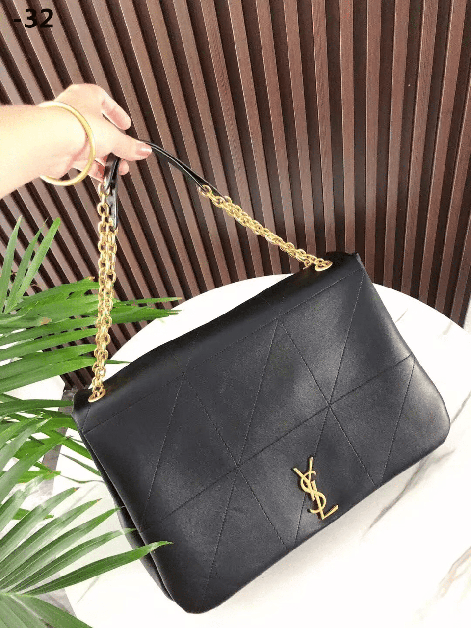 Saint Laurent Jamie 4 3 In Black 42Cm view 3