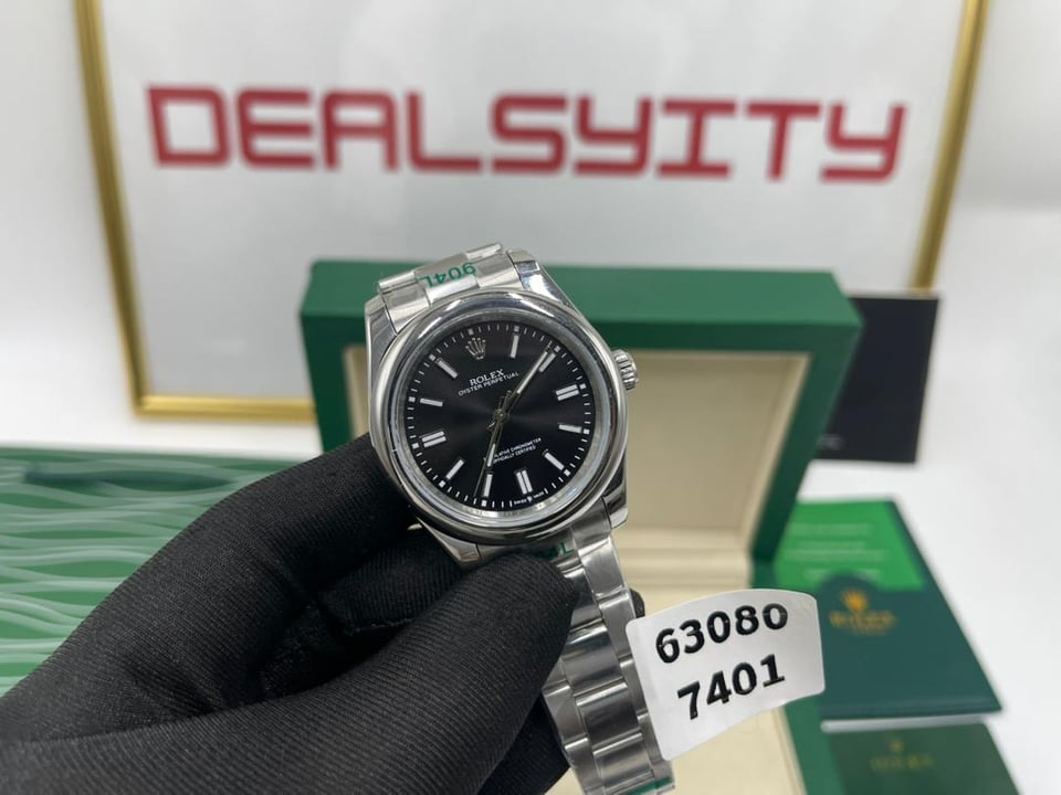 Rolex Oyster Perpetual 41mm Black Dial 124300 view 3