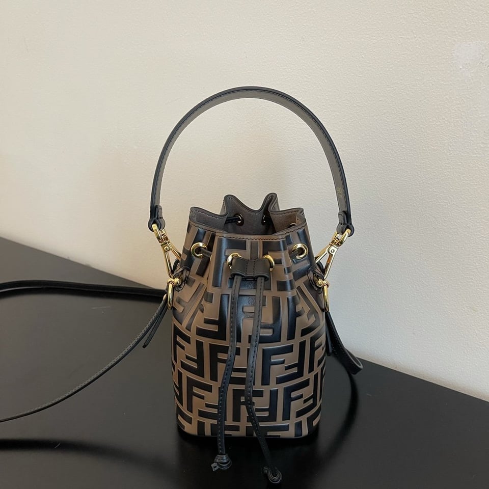 Fendi Mon Tresor Brown 8Bs010A659F13Vk view 9