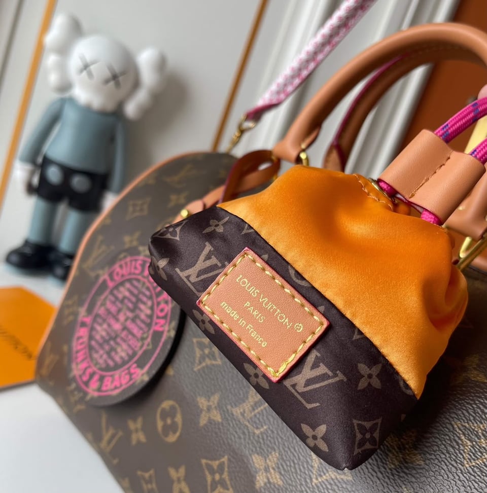 Louis Vuitton Speedy Soft 30 Bag Monogram Orange M27512 view 10