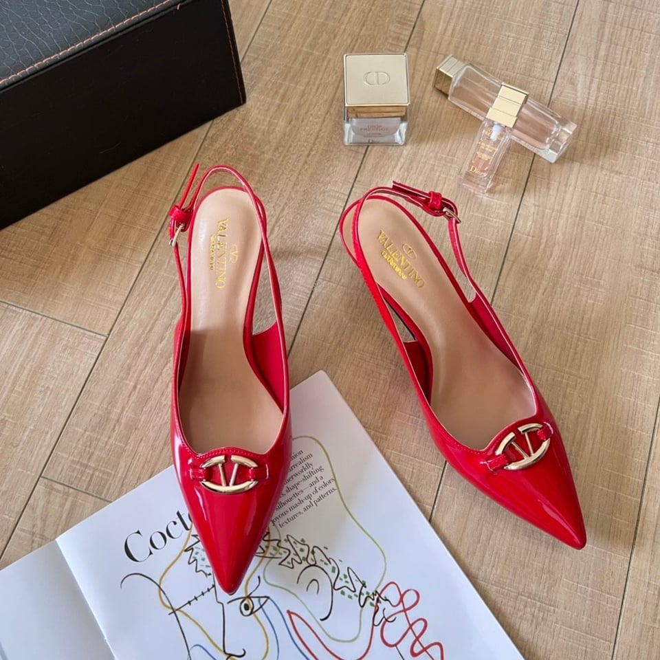 Valentino Vlogo Shiny Leather Leather Heels In Red view 3