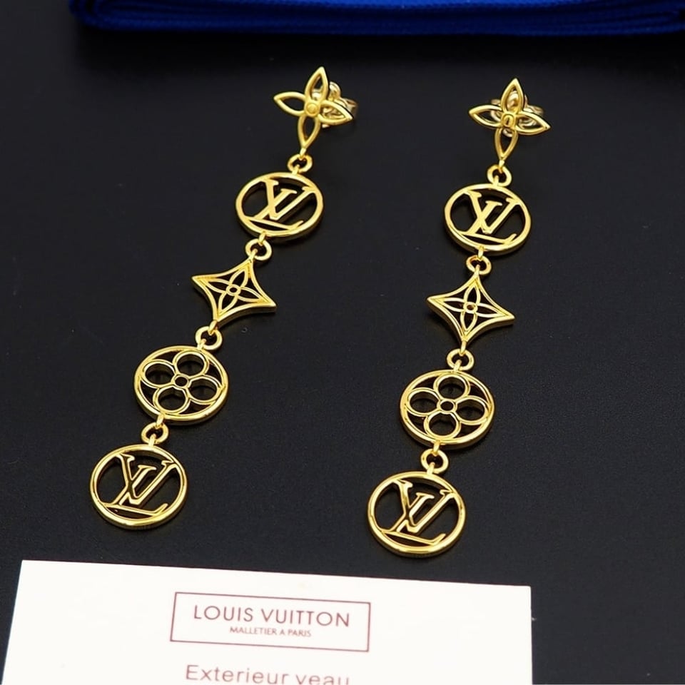 Louis Vuitton Lv Lace Earrings Gold M01072 view 6