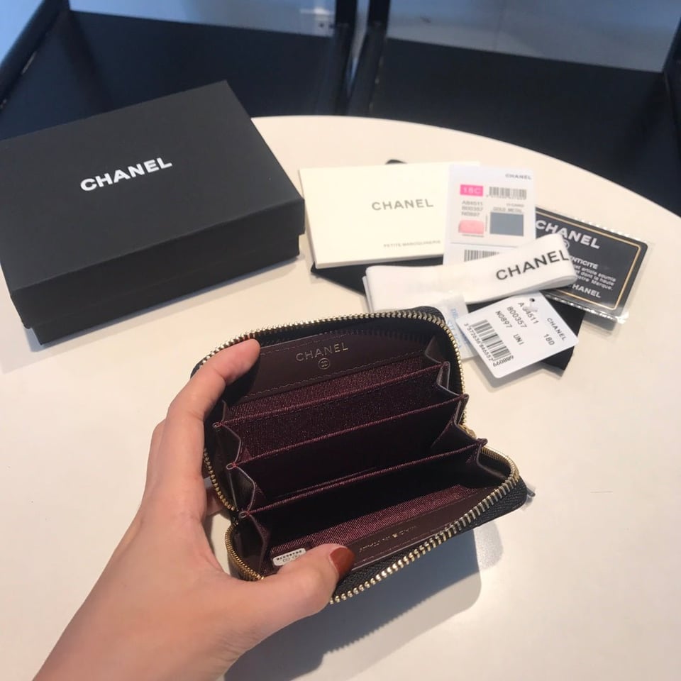 Chanel Zipped Caviar Purse 11 Black Calfskin Gold Icon view 9