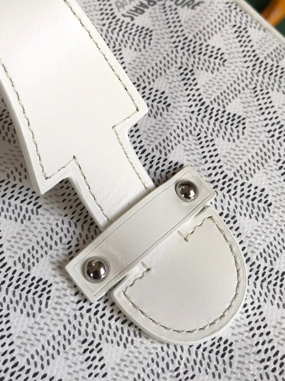 Goyard Muse Vanity Case 20 Cm White Goyardine Canvas view 4