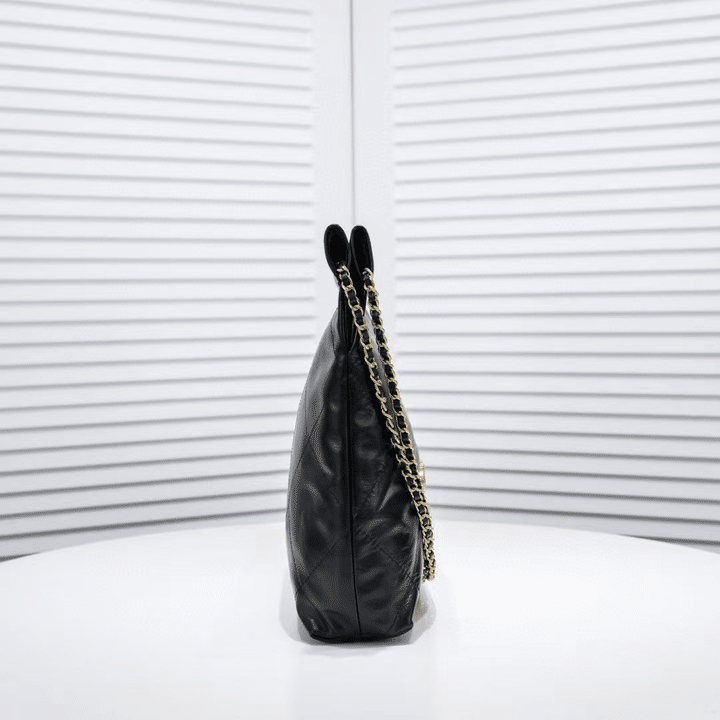 Chanel 22 Handbag Black 35cm/13.8in As3261 view 3