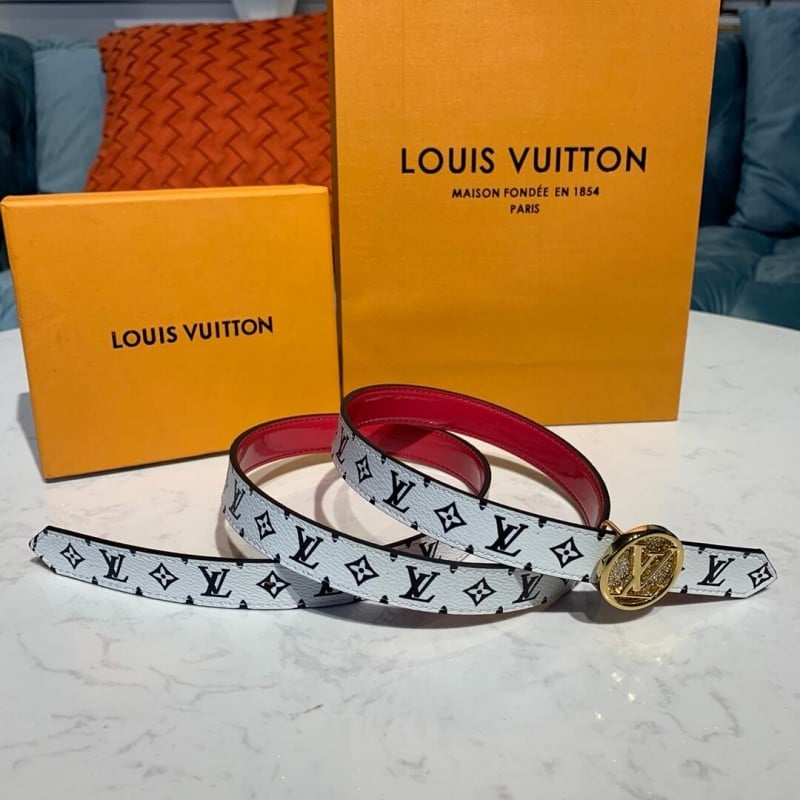 Louis Vuitton Monogram Canvas Recto LV Circle Plate 20mm Reversible Belt M0148W view 4