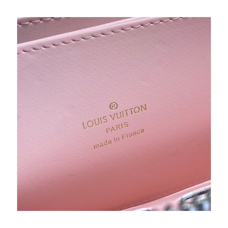 Louis Vuitton Zippy Wallet in Pink Gradient Mahina Perforated Leather view 10
