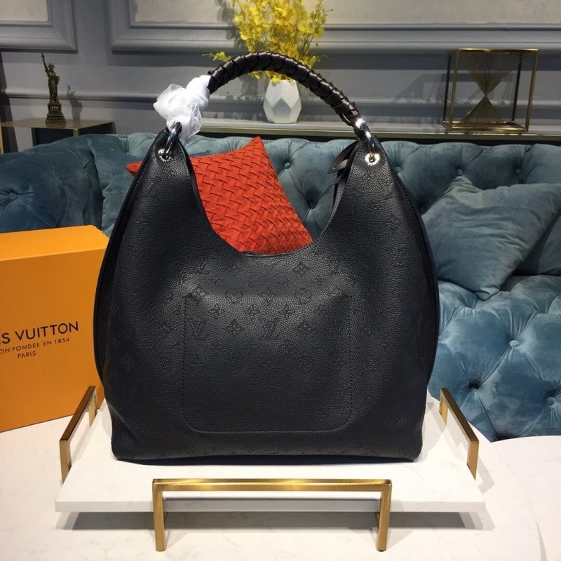 Louis Vuitton Carmel 40Cm Black view 9