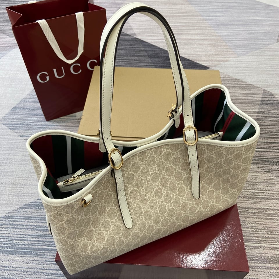 Gucci GG Emblem Large Tote Bag Beige And White Fabric 815213 38cm/15in view 9