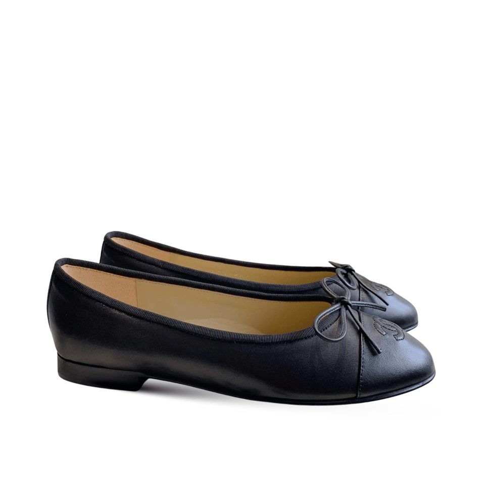Chanel Cambon Leather Ballet Flats Black For Women view 2