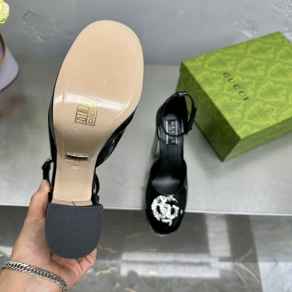 Gucci Women’S Platform Pump With Double G Black 762386 Bnc00 1000 view 4