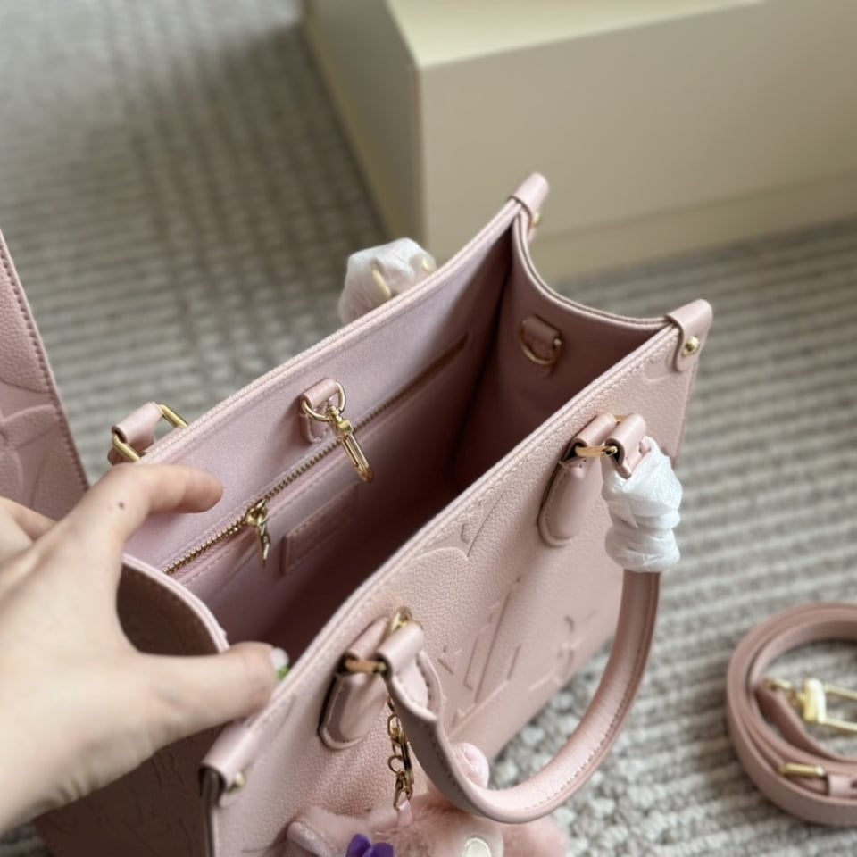 Louis Vuitton Onthego Pm Monogram Empreinte Pink Opale 25Cm M47135 view 10