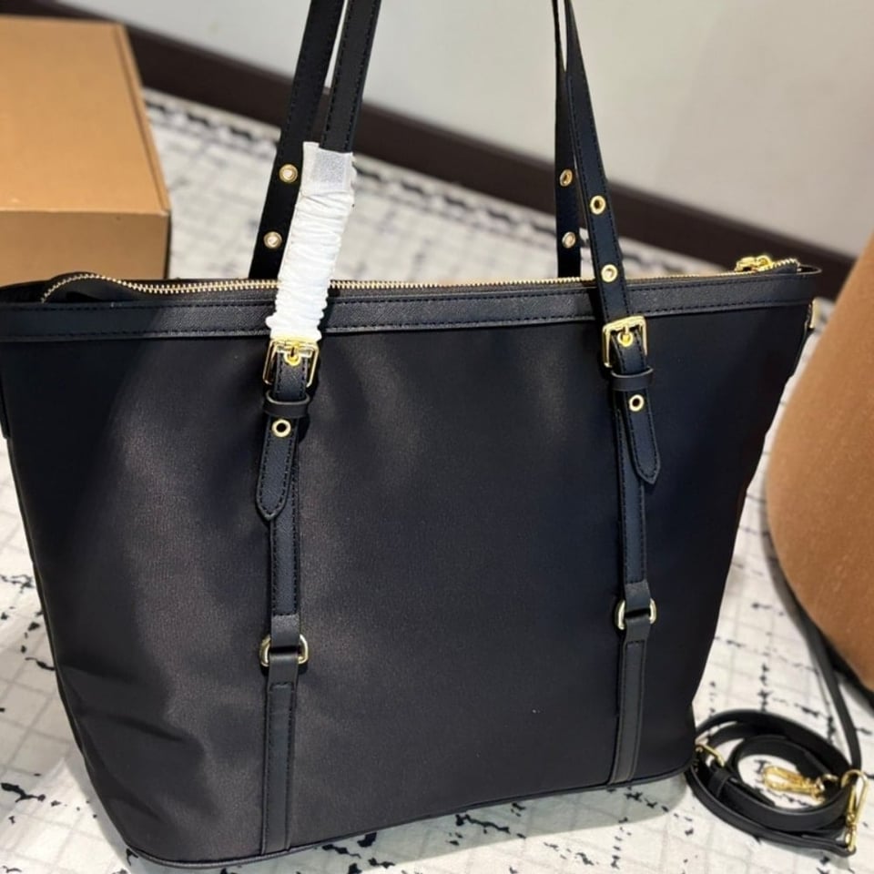 Prada Luxury Gallery Pocono Shoulder Black 34Cm view 5