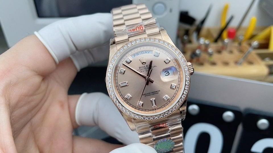 [Superclone] Rolex Day-Date 36mm Rosé – Colour Dial President 128345RBR view 2