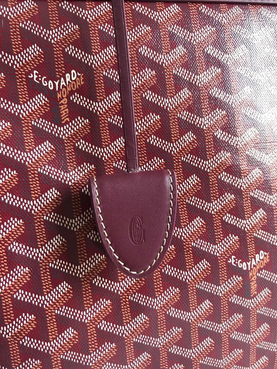 Goyard Bellechasse Biaude Pm Bag 36cm Wine Red Goyardine Canvas And Calfskin Trim view 9
