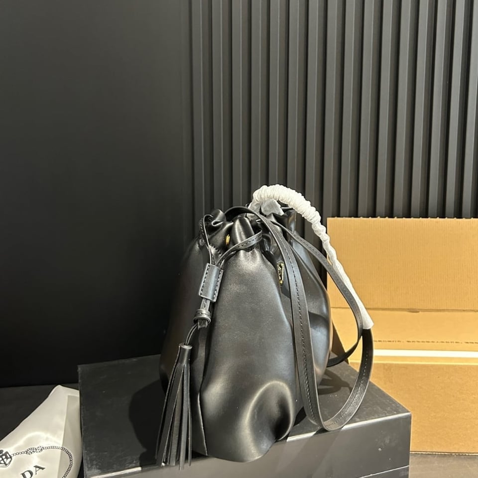 Prada Nappa Leather Shoulder Bag Black 23Cm view 8