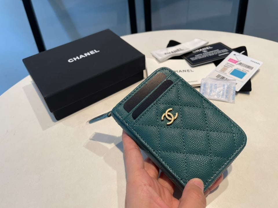 Chanel Zipped Coin Purse 11 Ocean Grained Calfskin view 8