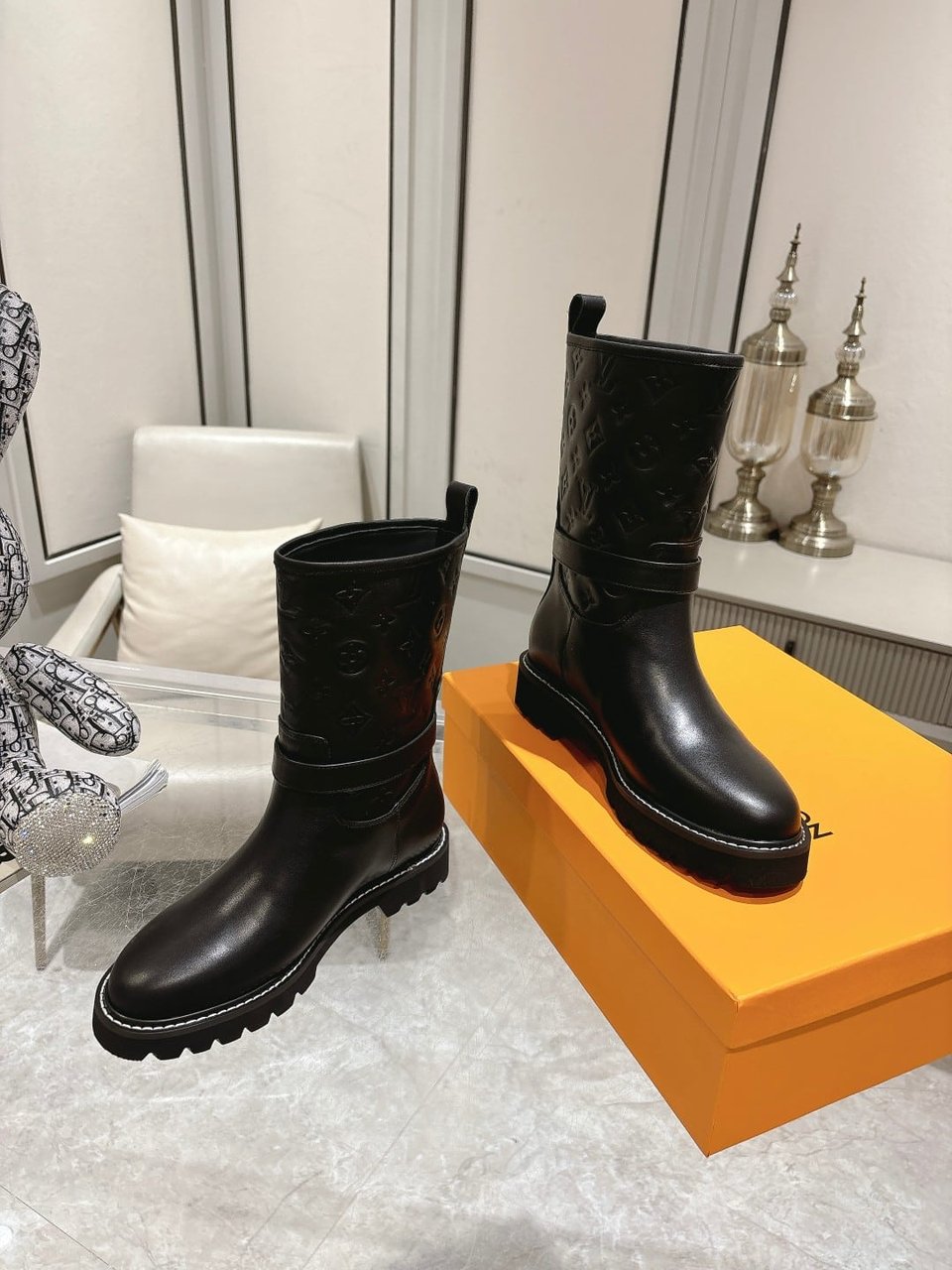Louis Vuitton Territory Flat Ankle Boot Black 1Adcq1 view 3