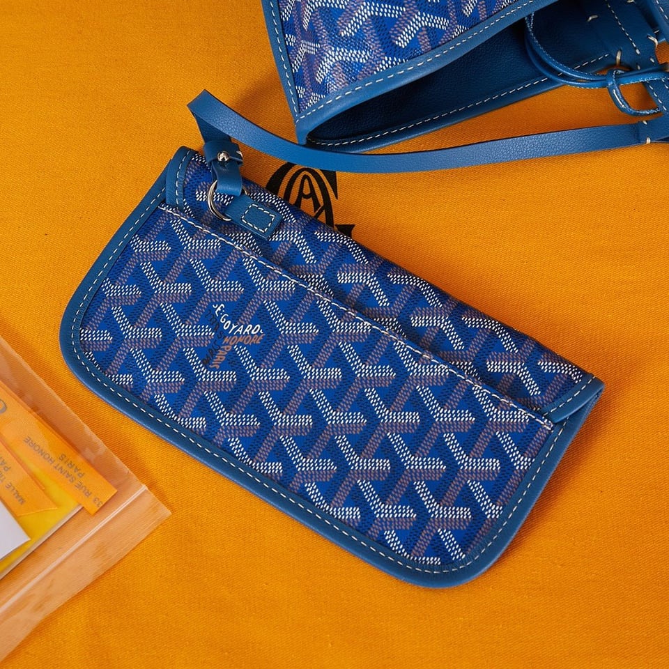 Goyard Saint Louis Gm 40 Blue Canvas Chevroches Calfskin view 6