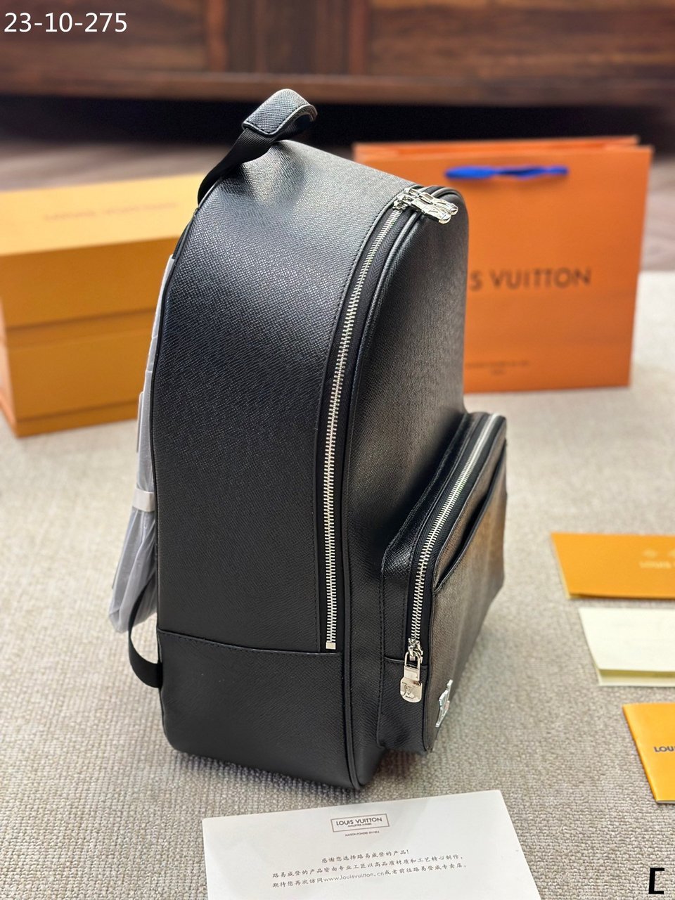 Louis Vuitton Discovery Backpack Black 42Cm view 4