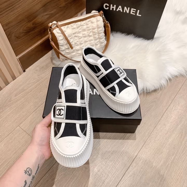 Chanel White Cc Cap Toe Slipon Sneaker Black view 5