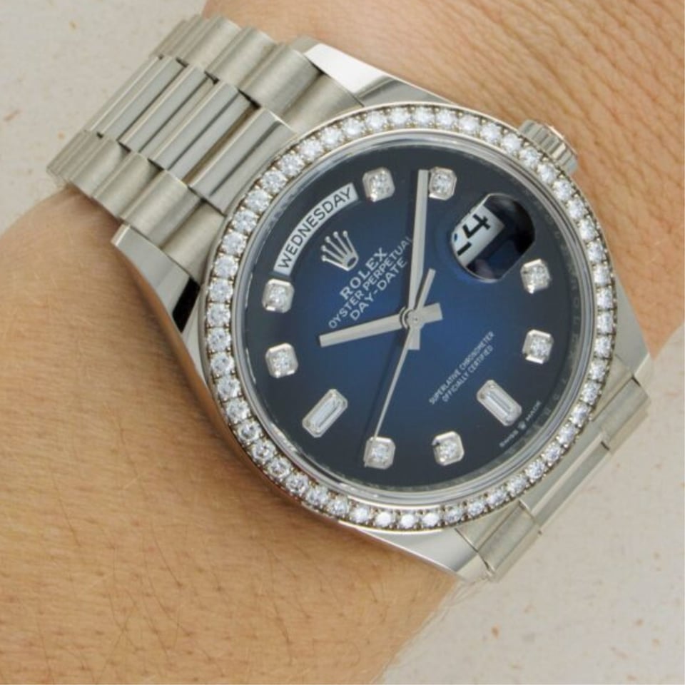[Superclone] Rolex Day-Date 40mm Blue Ombré Dial President 228396TBR view 2
