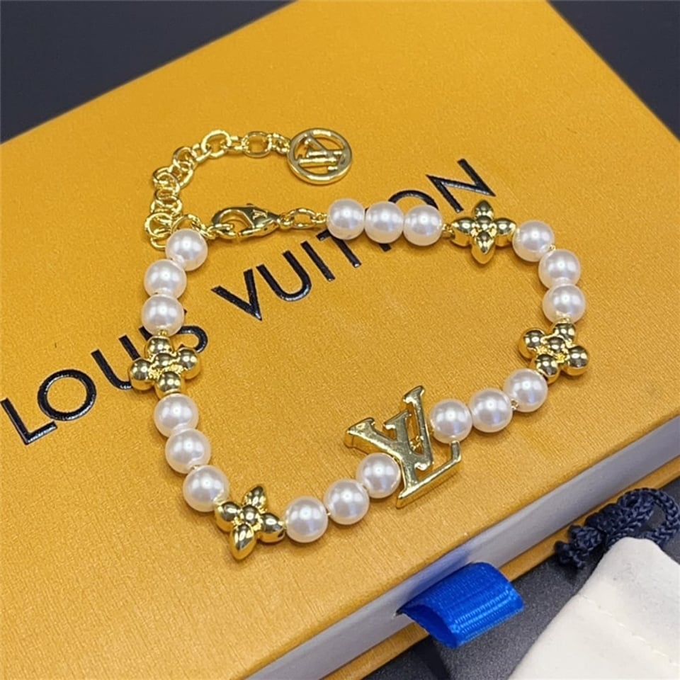 Louis Vuitton My Lv Pearl Bracelet M1129A view 2