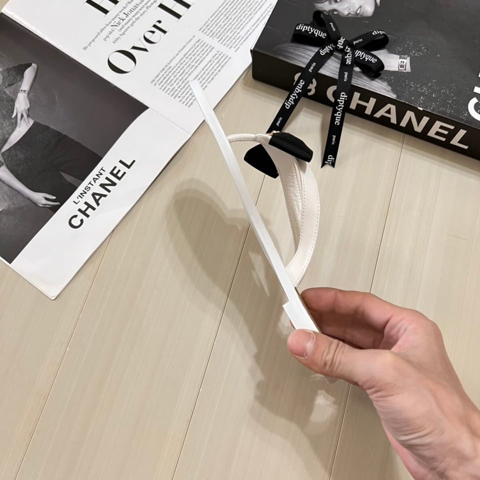 Chanel Thong Slide White Camellia Cc Logo Bow White view 5