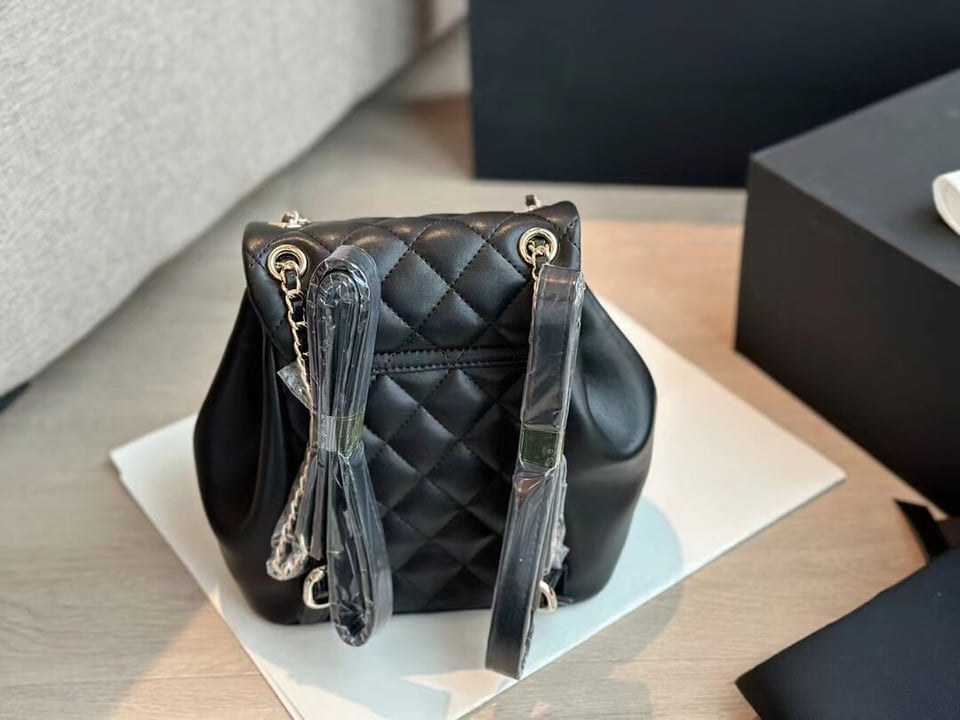 Chanel Duma Matelasse Leather Chain Backpack Black 20Cm/7.8in view 7