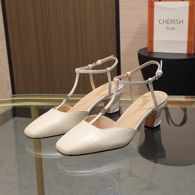 Gucci Women’S Petite Gg Slingback Pump ?White ?723446 Bko00 9049 view 5