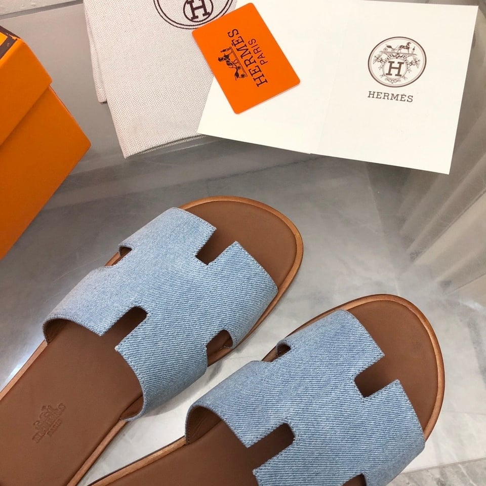 Hermes Izmir Sandal Bleu Clair view 10