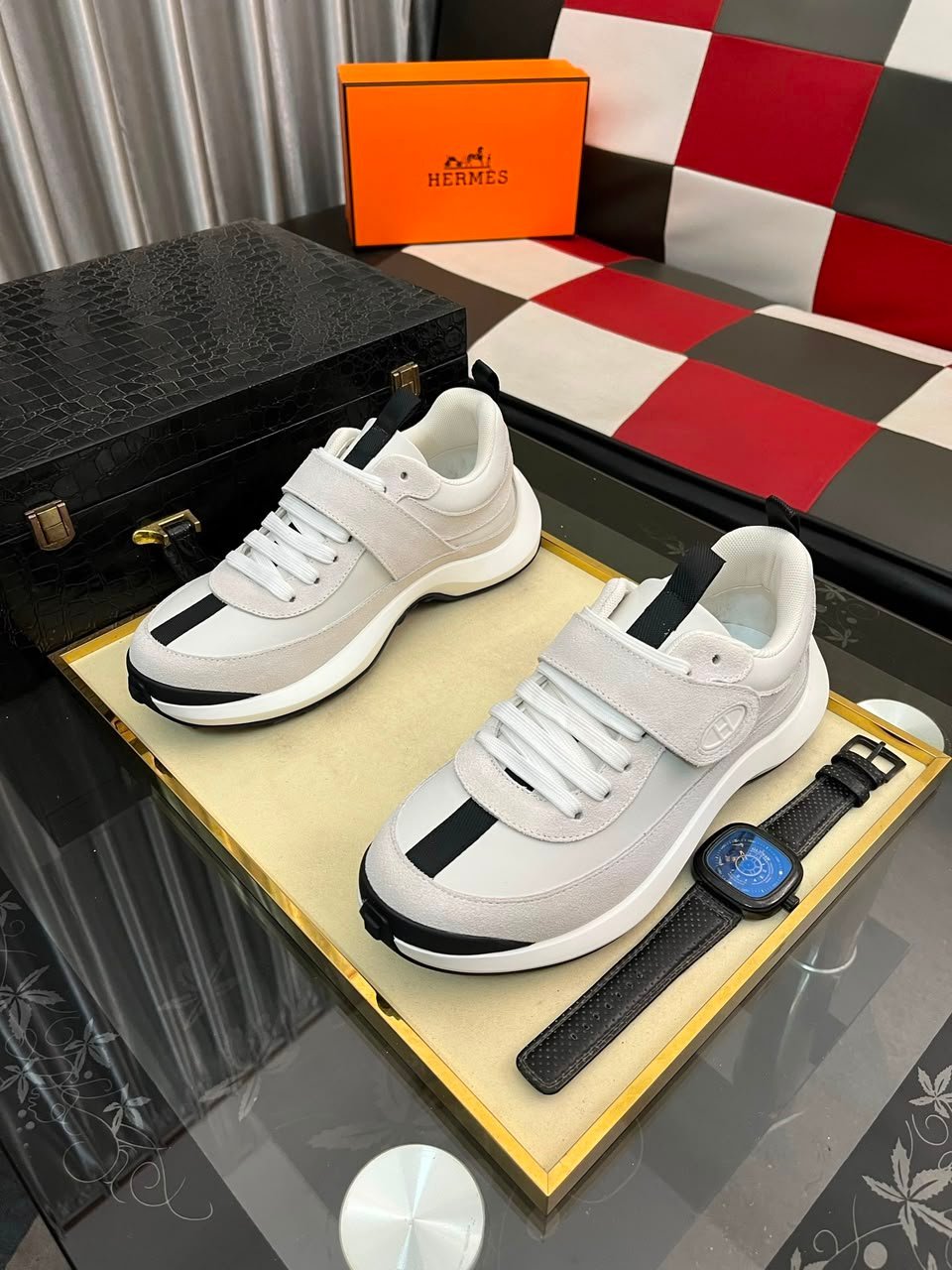 Hermes Loop Sneakers Blanc Color Calfskin H252000Z view 11