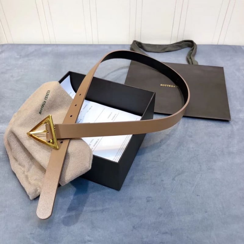Bottega Veneta Triangle-Buckle 20mm Leather Belt 609275 view 2
