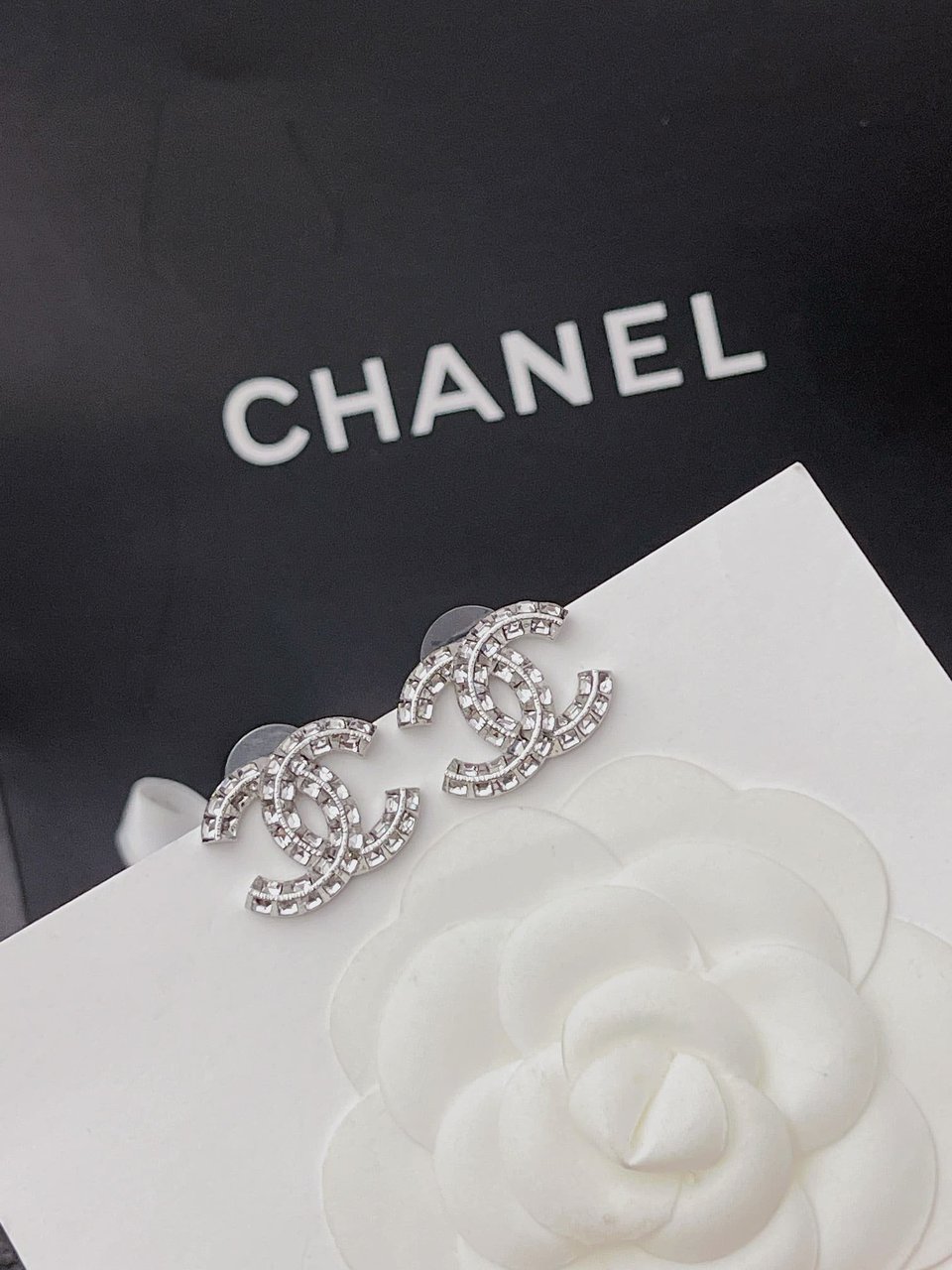 Chanel Cc Earrings view 4