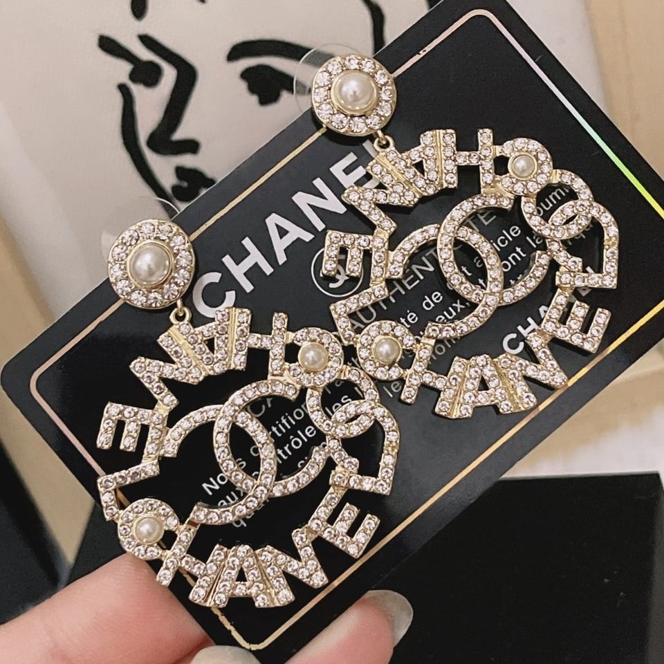Chanel Pearl Caged Cc Drop Earrings Gold view 8