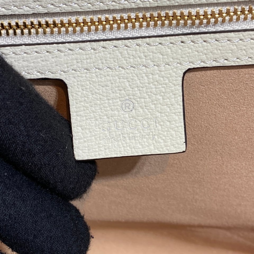 Gucci Ophidia GG Medium Tote White view 10