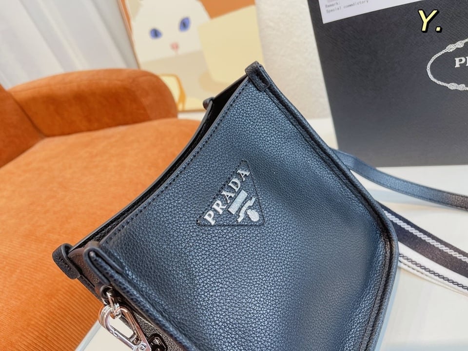 Prada Leather Mini Shoulder Bag Black 20Cm view 7