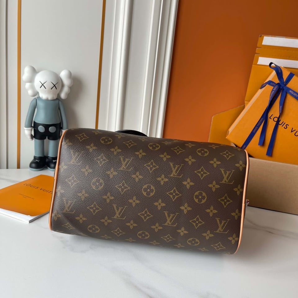 Louis Vuitton Speedy Soft 30 Bag Monogram Orange M27512 view 8