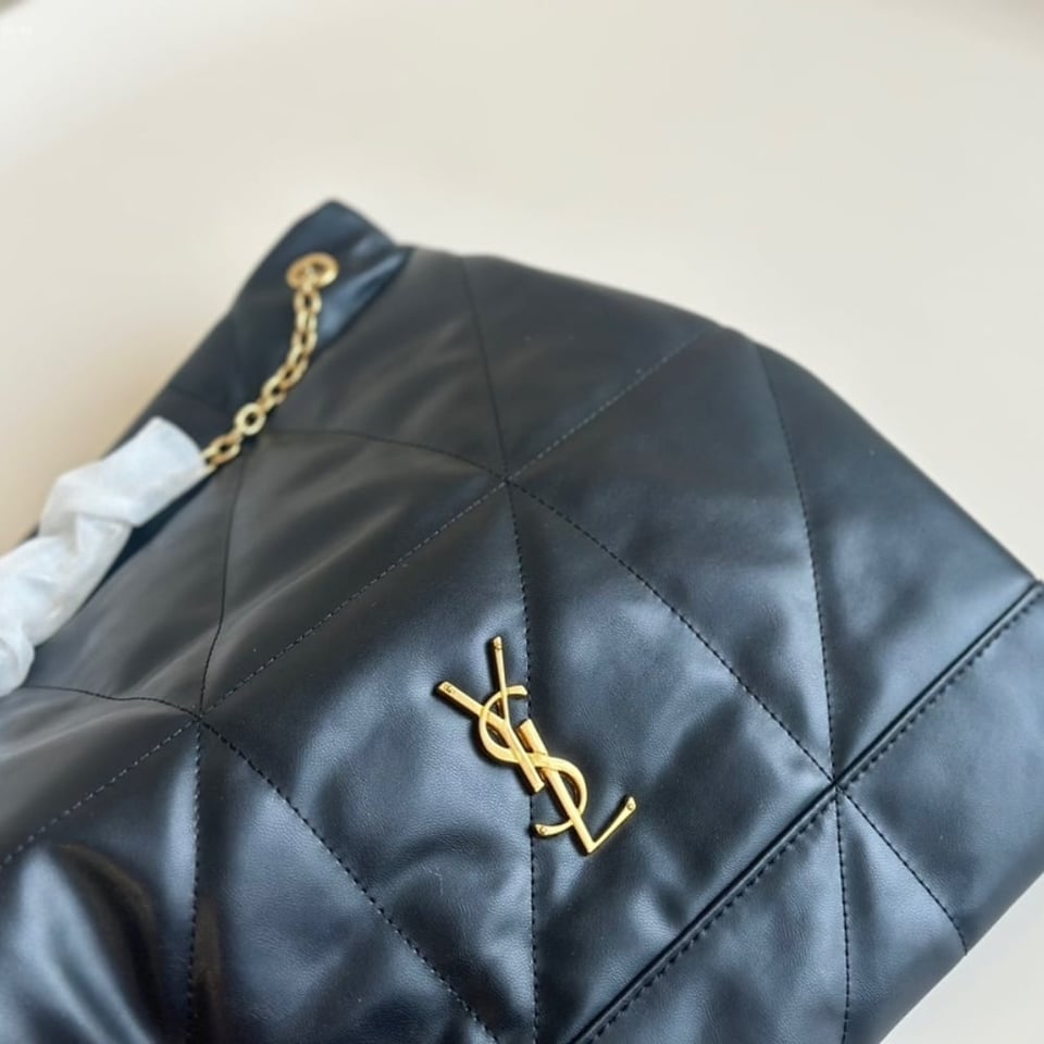 Saint Laurent Jamie 4 3 Pochon In Black 31Cm view 4