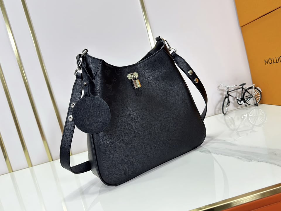Louis Vuitton All Around PM Black 25cm M28306 view 3