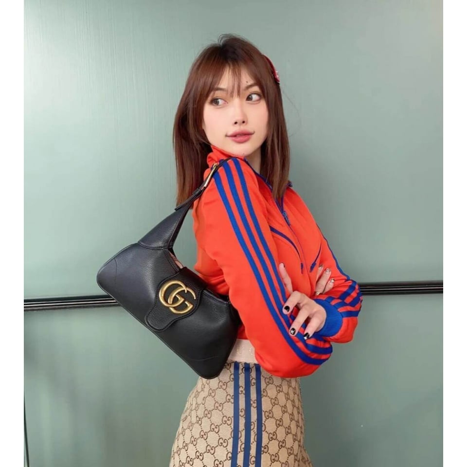 Gucci Aphrodite Small Shoulder Bag Black view 3