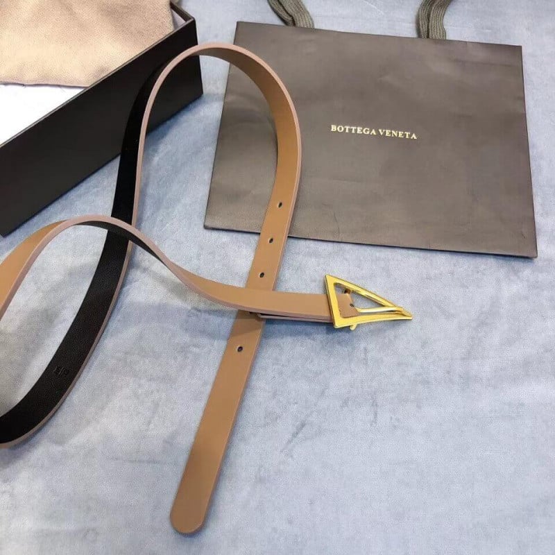 Bottega Veneta Triangle-Buckle 20mm Leather Belt 609275 view 4