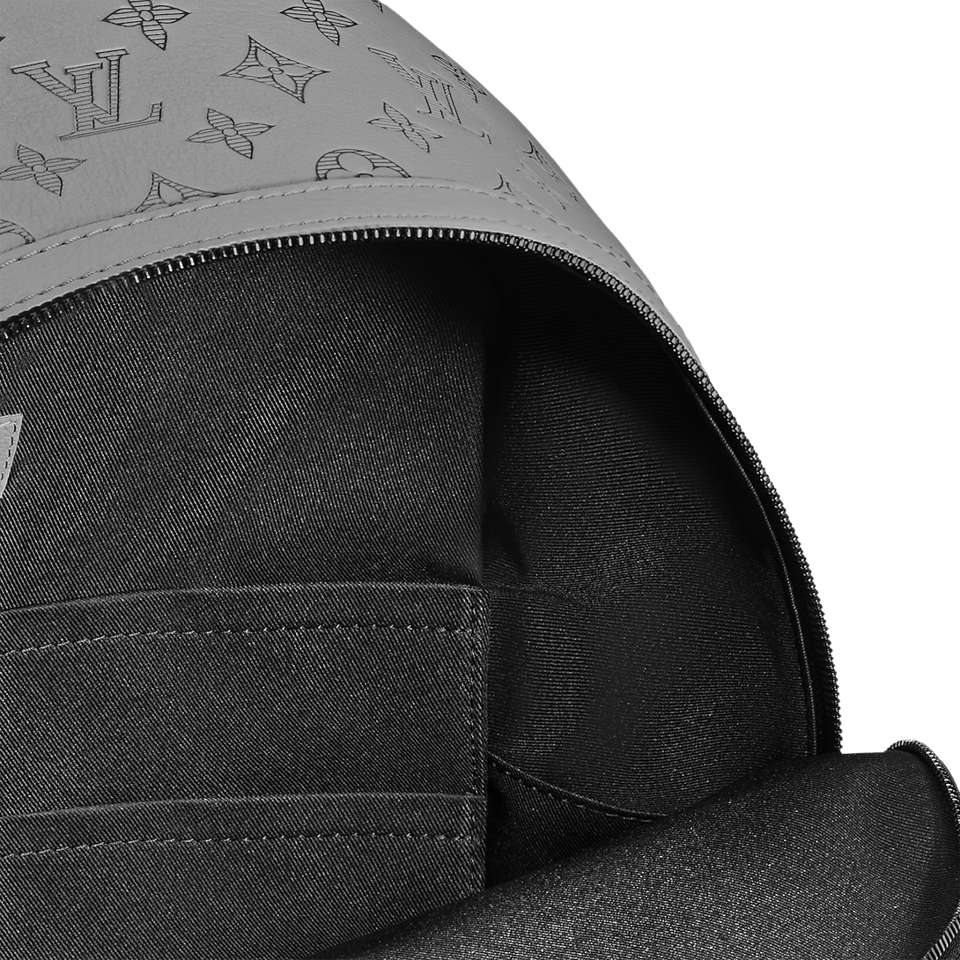 Louis Vuitton Discovery Backpack M46557 view 4