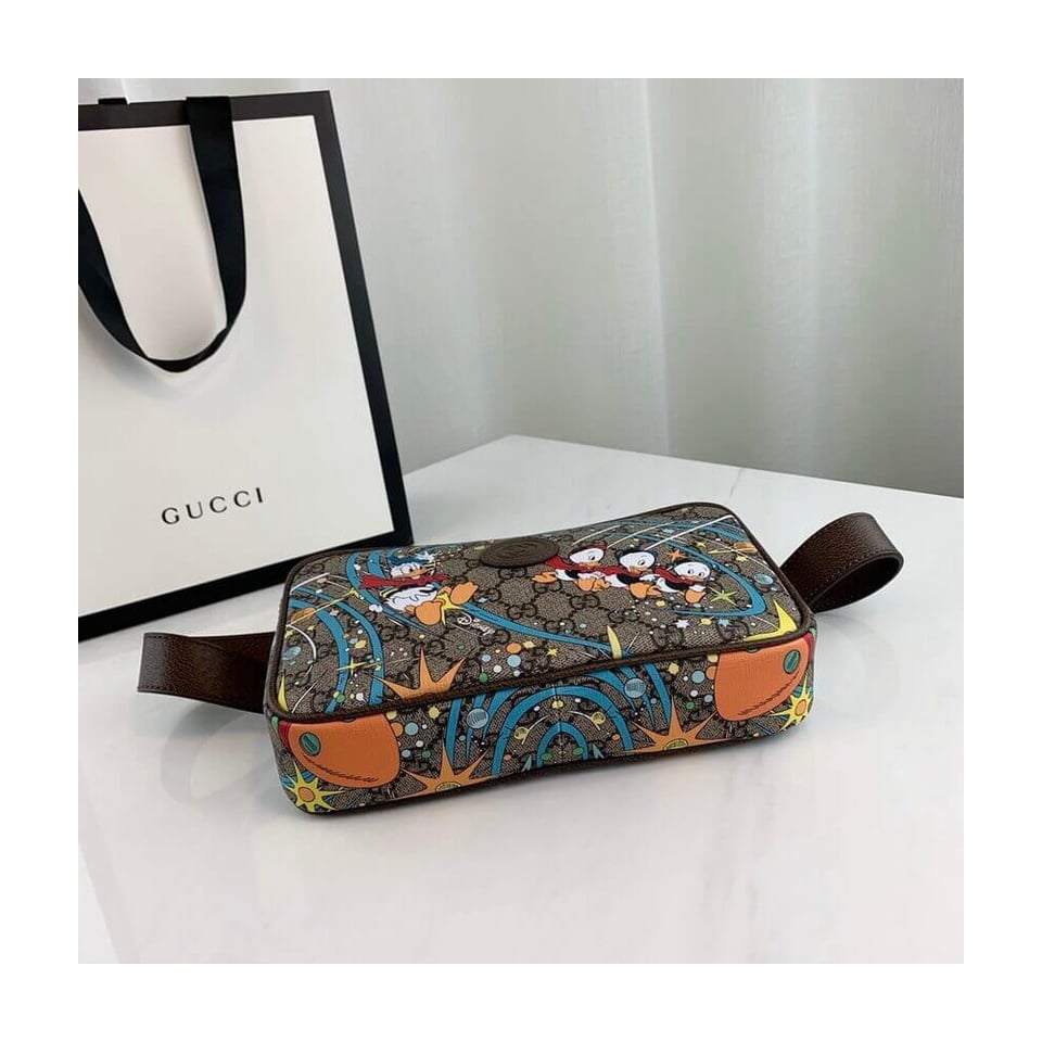 Disney x Gucci Donald Duck Print Belt Bag view 6