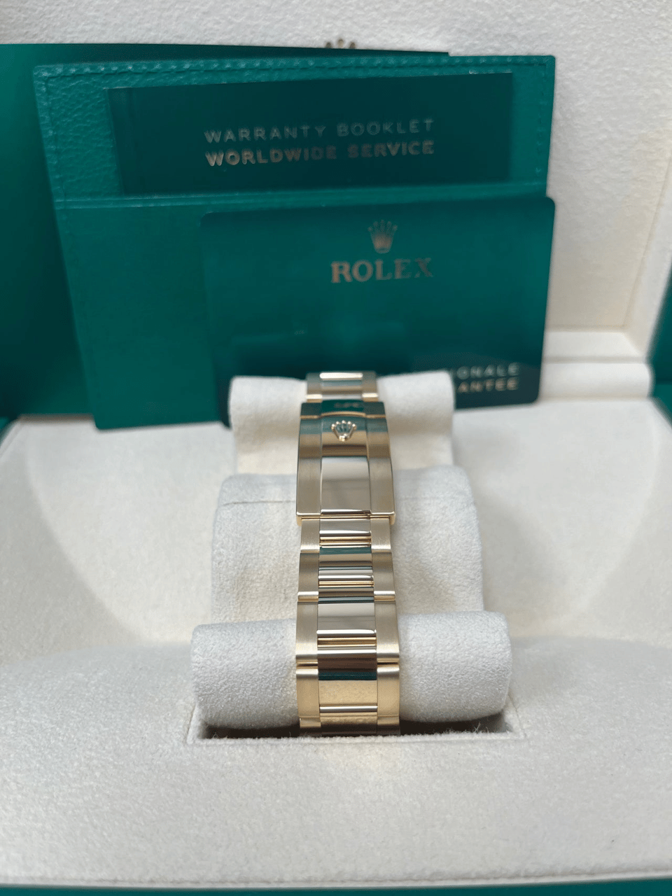 Rolex Sky-Dweller 42 mm Bright black Dial 336938 view 6
