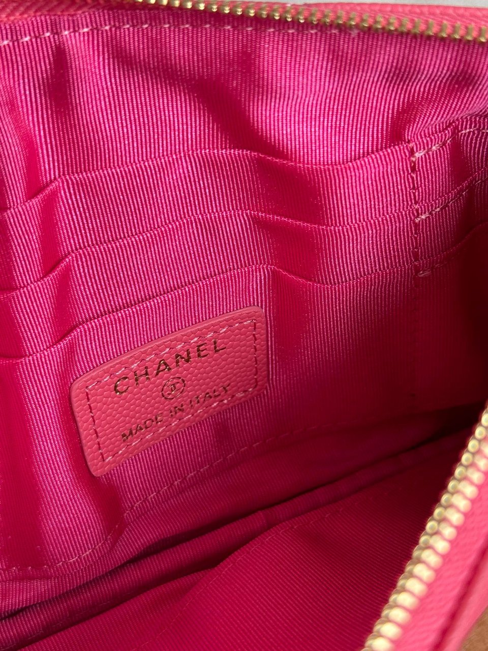 Chanel Zipped Wallet 20Cm Dark Pink Quilted Caviar Gold Hardware view 8