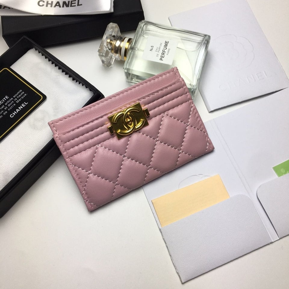 Chanel Boy Card Holder 11.2 Baby Pink Calfskin Gold Icon view 2