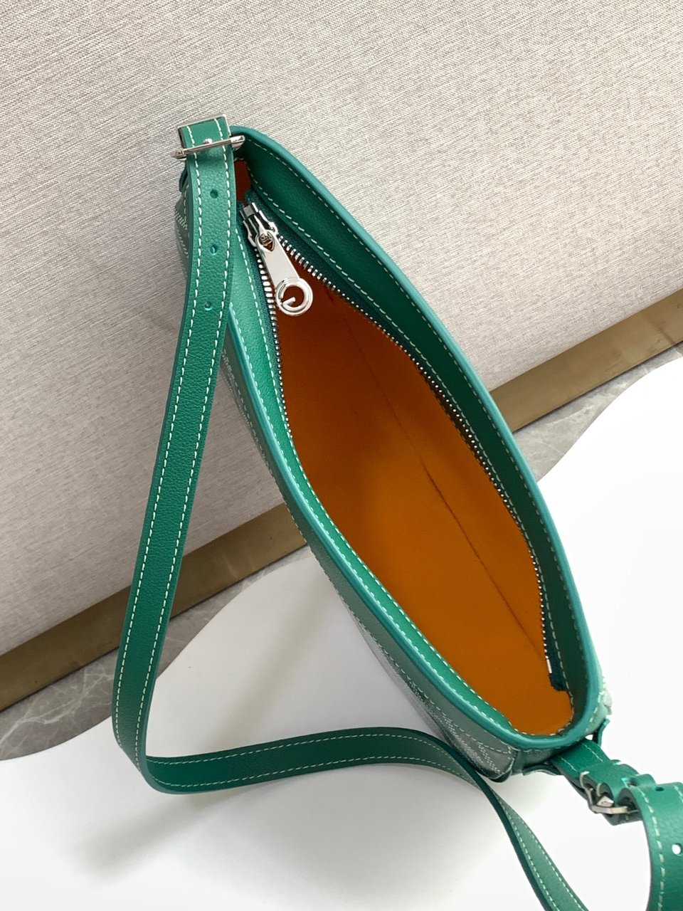 Goyard Hirondelle Bag – Bagistry Closet 25cm Green view 5